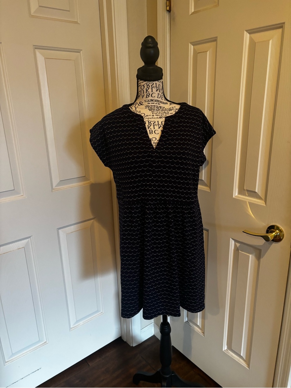 Navy Patterned Cap-Sleeve Dress with V-Notch